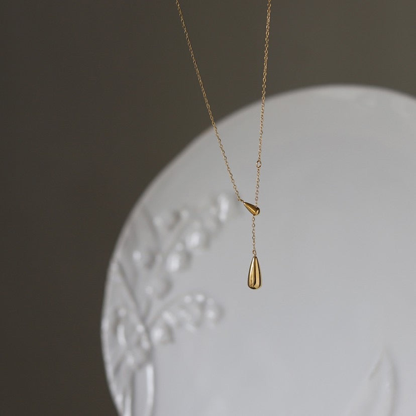 Sweet Water Droplet Necklace