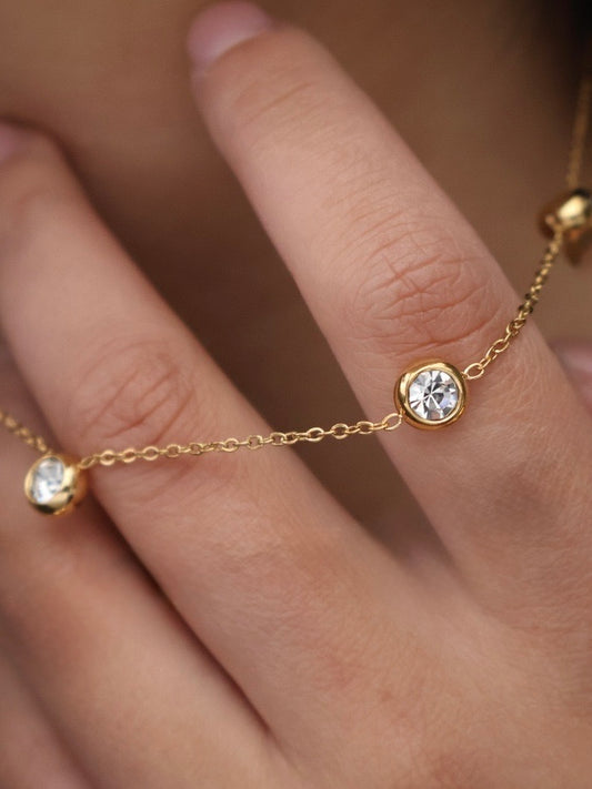 Sparkling Zircon Pendant Necklace