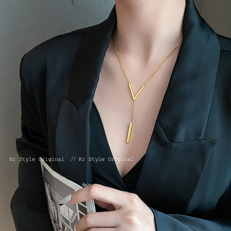 Y-Bar Necklace