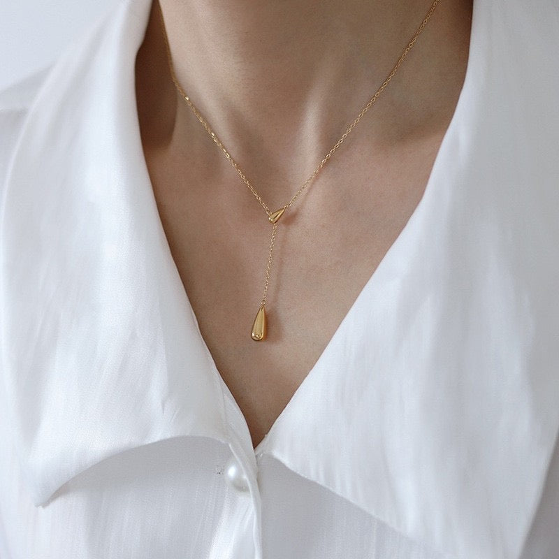 Sweet Water Droplet Necklace