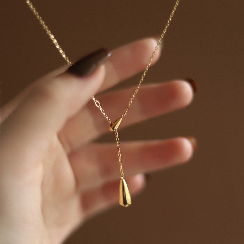 Sweet Water Droplet Necklace
