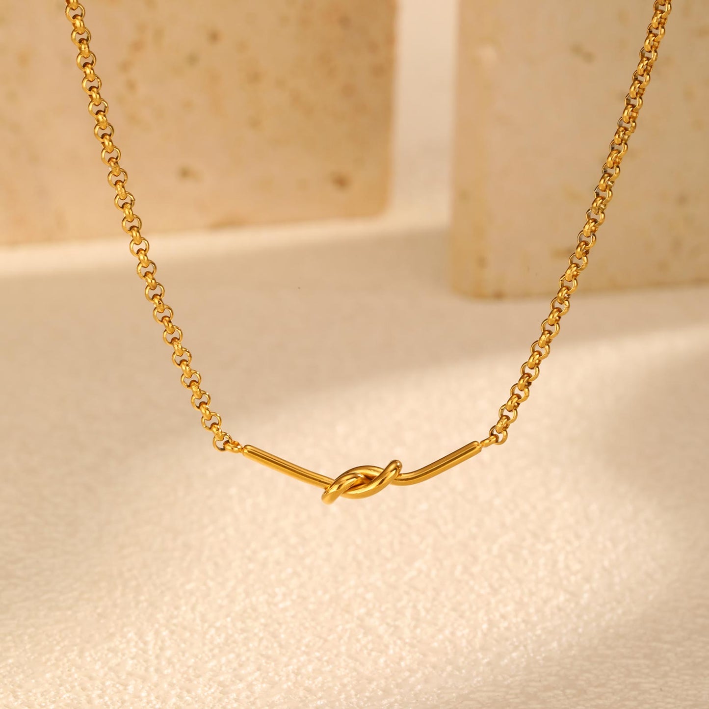 Round Knot Necklace
