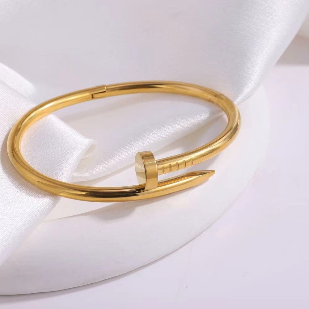 Nail Bangle